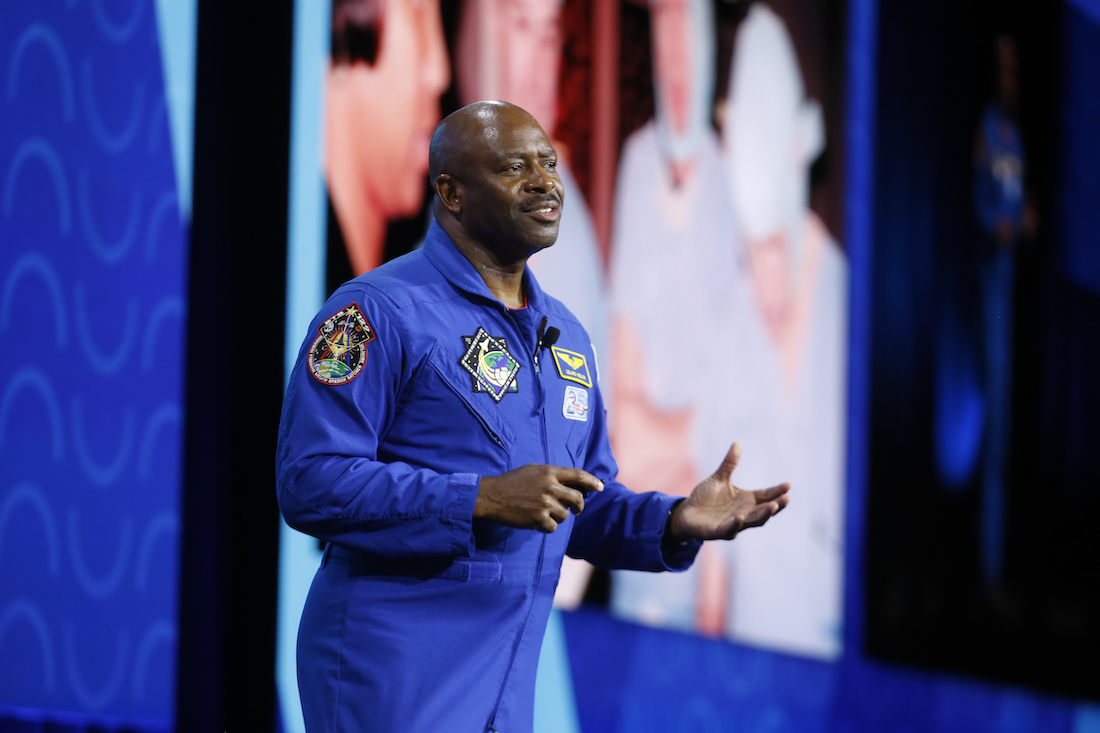 Image of former astronaut Leland Melvin